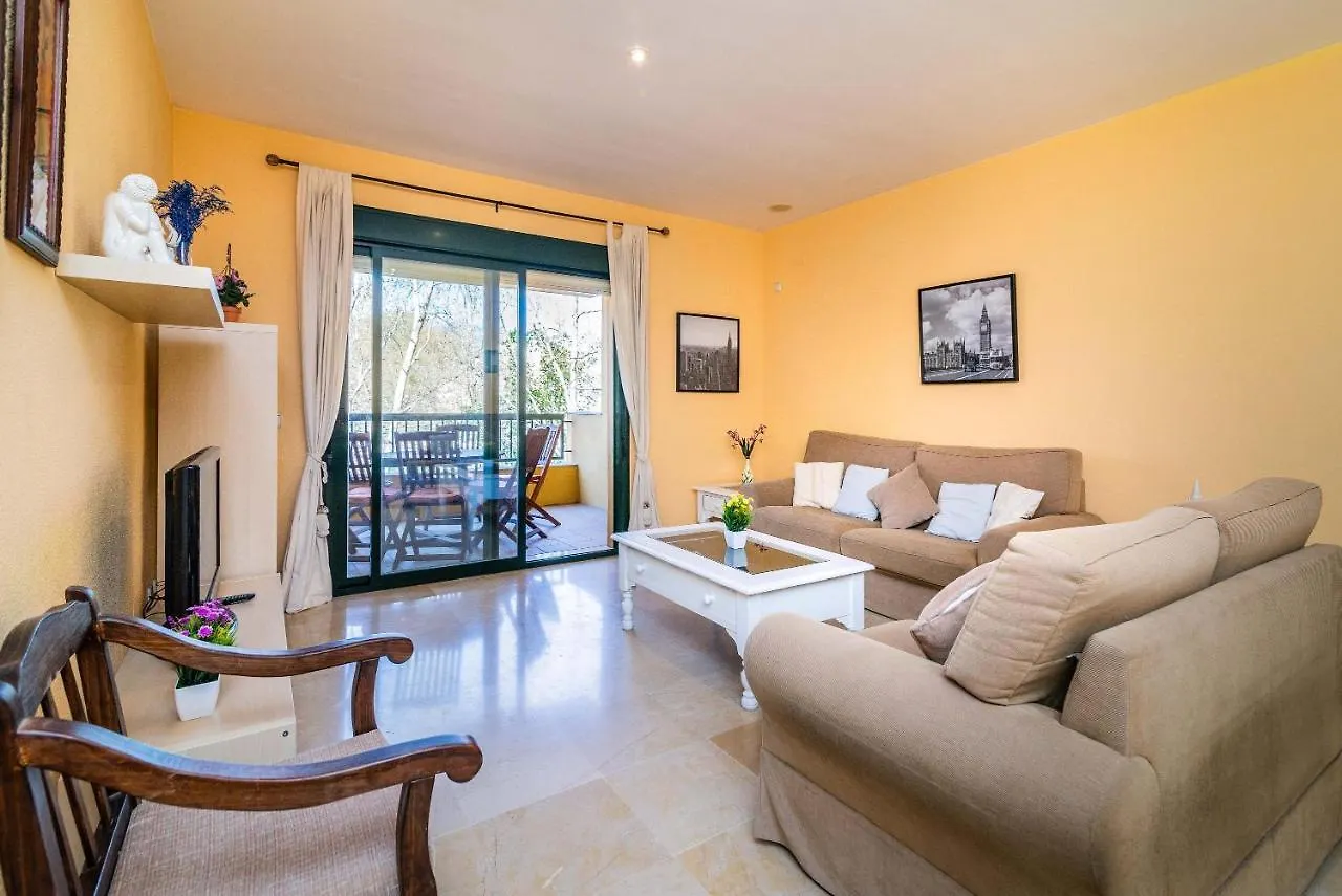 Spacious Apartment In Marbella contacts